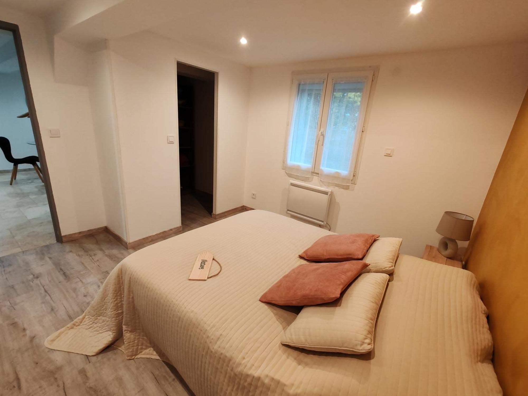 Appartement T3 Neuf Proche Centre Ville, Clim Et Parking Et Centrale Edf Valence  Екстер'єр фото