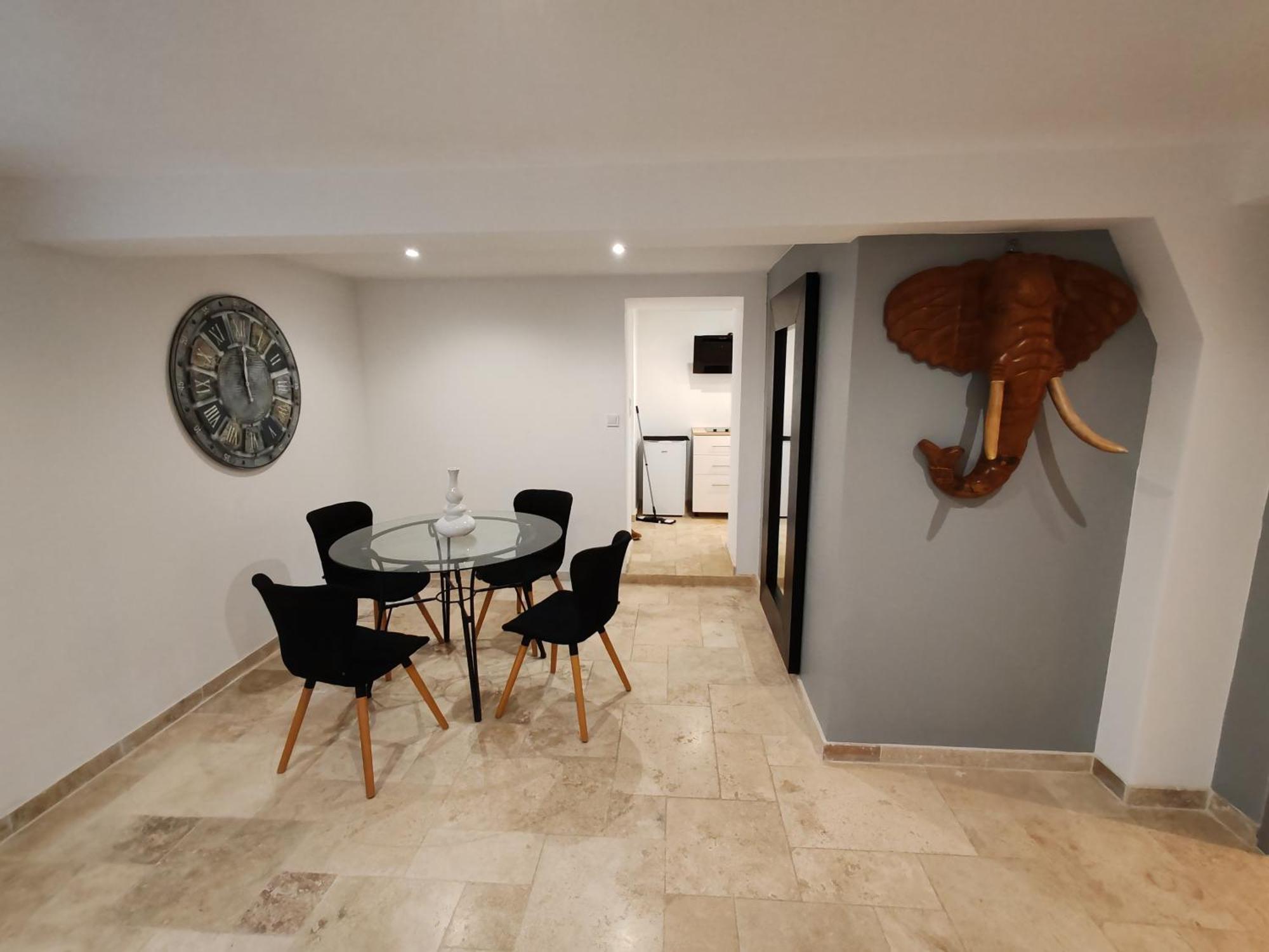 Appartement T3 Neuf Proche Centre Ville, Clim Et Parking Et Centrale Edf Valence  Екстер'єр фото